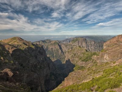 Pico do Arieiro view